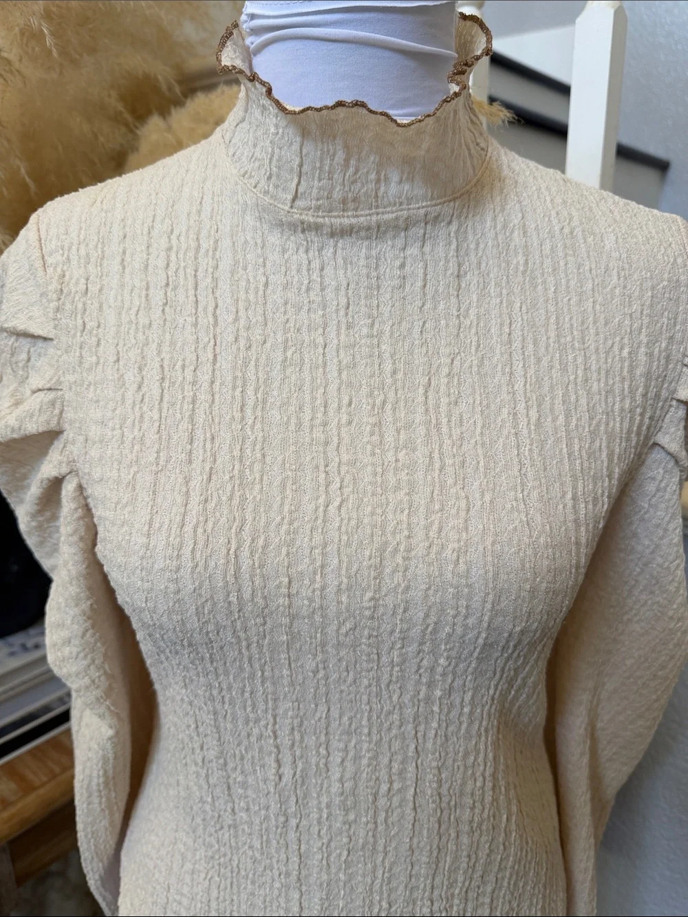 FREE PEOPLE Ela Mock Neck Puff Sleeve Blouse Beige Size Small